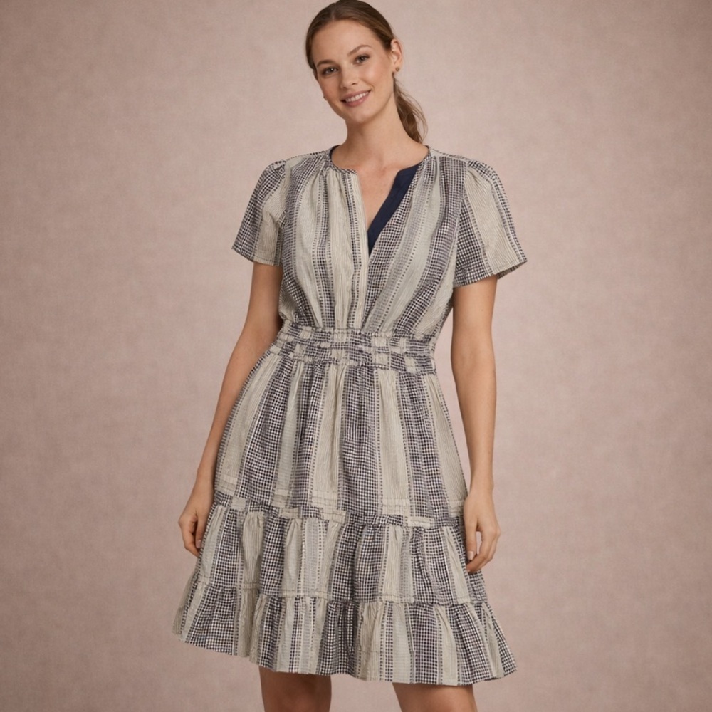 Anthropologie Boho Tiered Mini Dress Blue Ivory Flutter Sleeve Size M